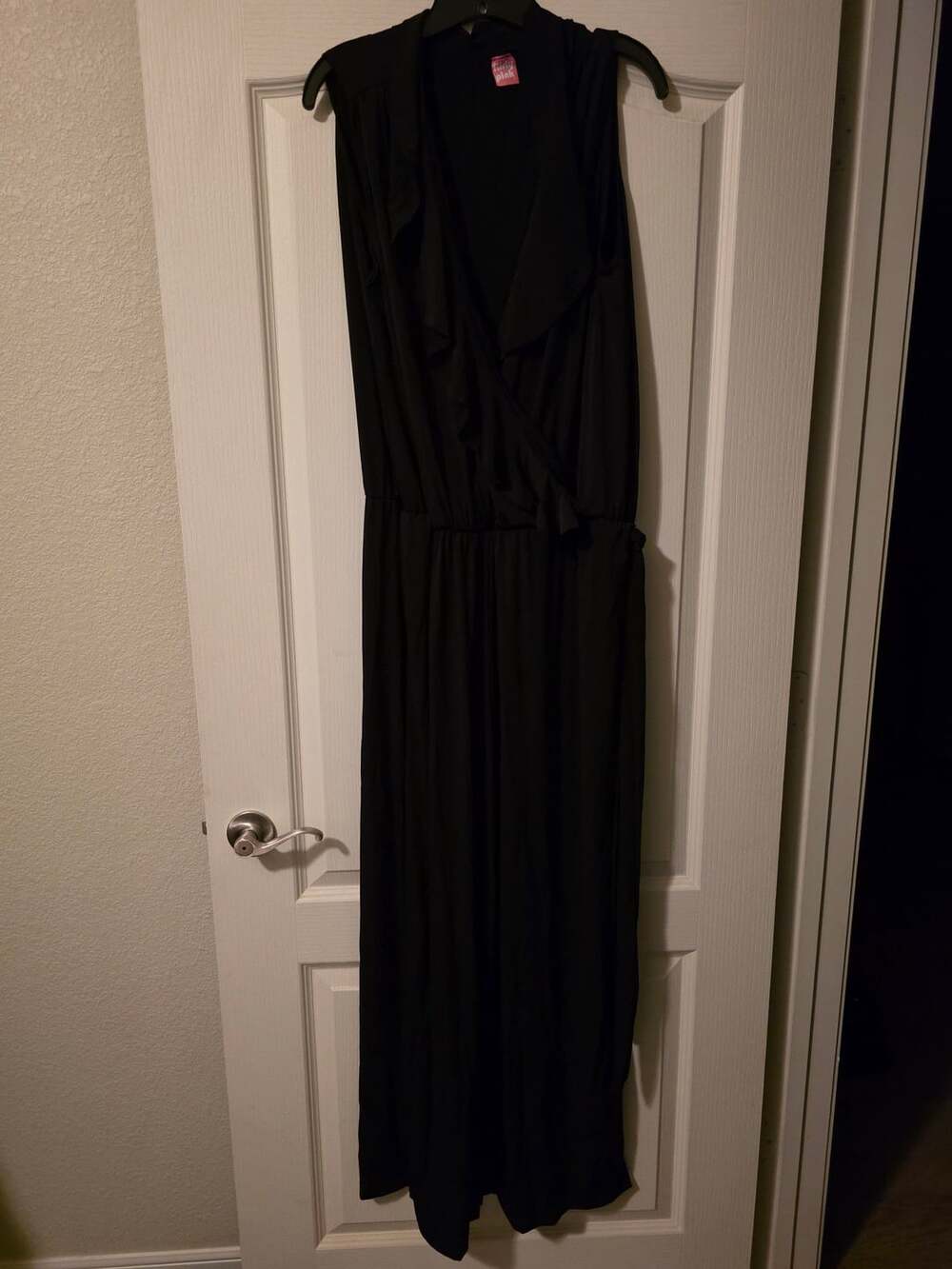 Flirty Pink Sleeveless Ruffle Maxi Wide Leg Pants Jumpsuit Size 3X Black